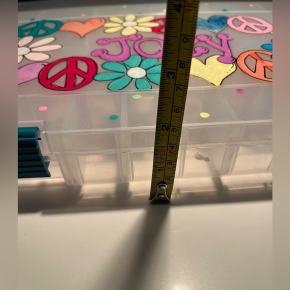 Adorable hand painted plastic craft storage.  The name Joey is painted on top! - Picture 6 of 6